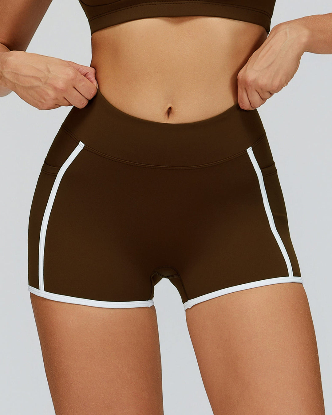 Front | Grounded Cocoa