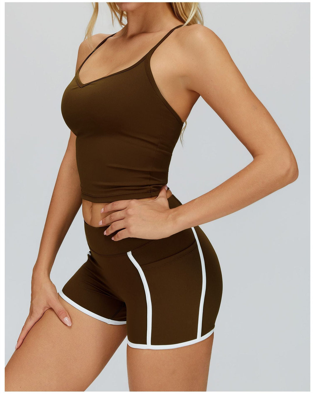 Front | Grounded Cocoa