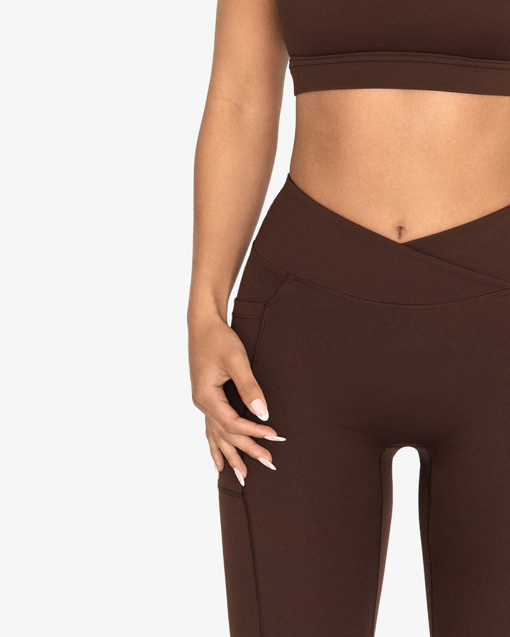 Front | Grounded Cocoa