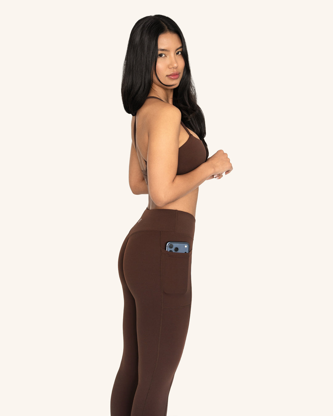 front | grounded cocoa