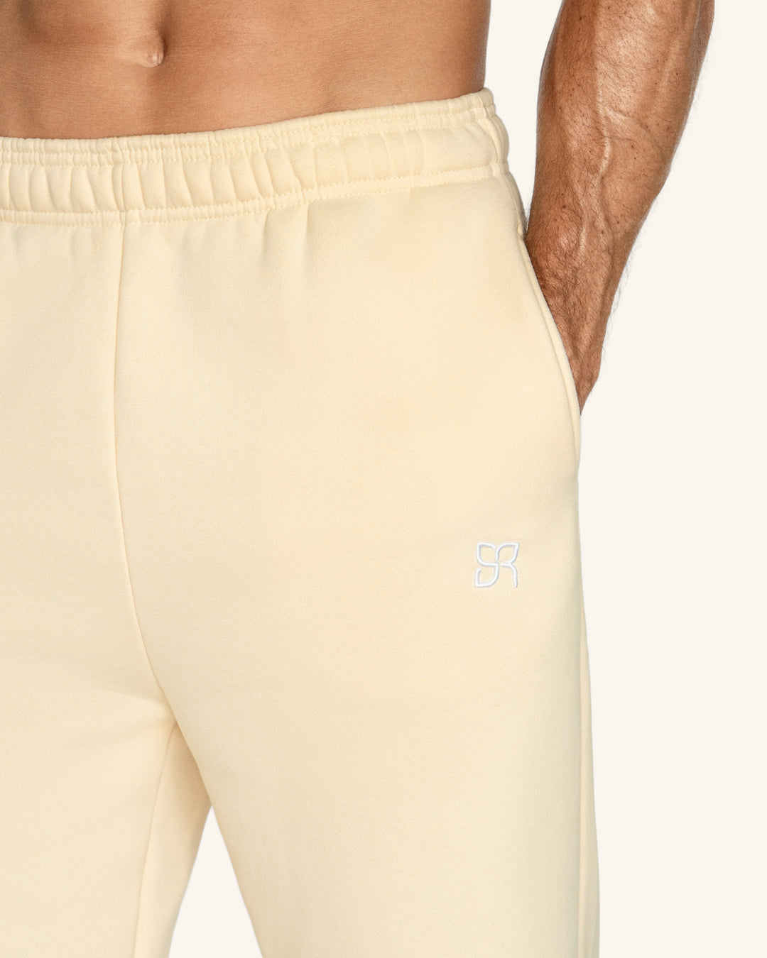 front | desert calm