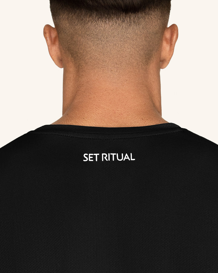 front | ritual black