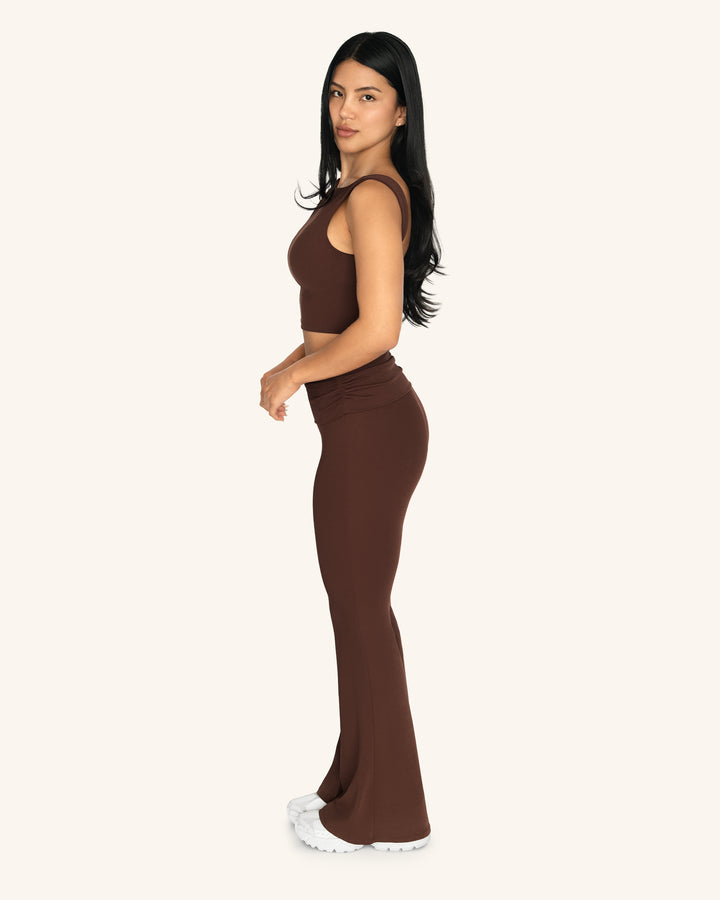 Front | Grounded Cocoa